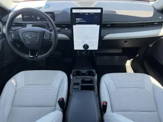 Ford Mustang Mach-E 2025 Premium 4dr SUV