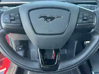 Ford Mustang Mach-E 2025 Premium 4dr SUV