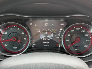 Cargar Dodge Charger 2023 R/T 4dr Sedán