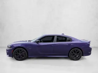 Cargar Dodge Charger 2023 R/T 4dr Sedán