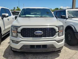Ford F-150 2023 4x2 XL 4dr SuperCab 6.5 ft. SB