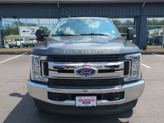 Ford F-250 Super Duty 2019 4x4 XL 4dr Crew Cab 6.8 ft. SB Pickup