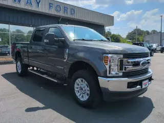 Ford F-250 Super Duty 2019 4x4 XL 4dr Crew Cab 6.8 ft. SB Pickup