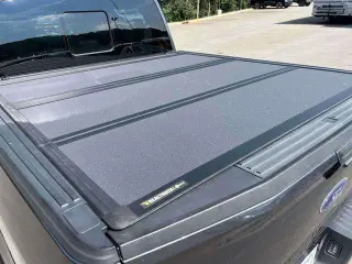 Ford F-150 2018 4x4 Lariat 4dr SuperCrew 5.5 ft. SB