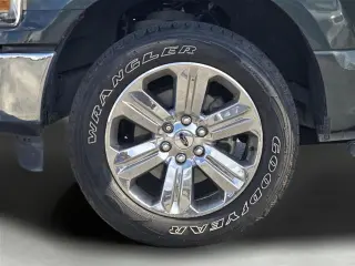 Ford F-150 2018 4x4 XLT 4dr SuperCrew 5.5 ft. SB