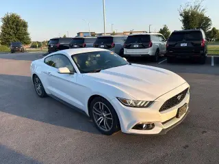 Ford Mustang 2016 EcoBoost 2dr Fastback