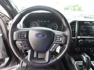 Ford F-150 2015 4x4 XLT 4dr SuperCrew 5.5 ft. SB