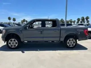 Ford F-150 2021 4x4 XLT 4dr SuperCrew 5.5 ft. SB