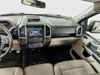 Ford F-150 2015 4x2 XLT 4dr SuperCrew 5.5 ft. SB