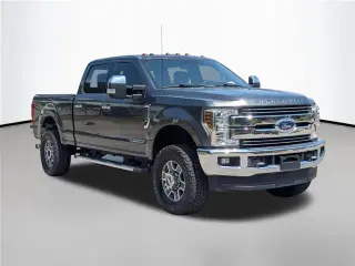 Ford F-250 Super Duty 2018 4x4 Lariat 4dr Crew Cab 6.8 ft. SB Pickup