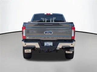 Ford F-250 Super Duty 2018 4x4 Lariat 4dr Crew Cab 6.8 ft. SB Pickup