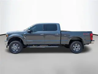 Ford F-250 Super Duty 2018 4x4 Lariat 4dr Crew Cab 6.8 ft. SB Pickup