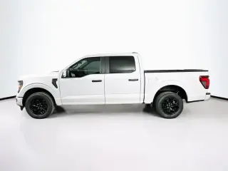 Ford F-150 2026 4x2 STX 4dr SuperCrew 5.5 ft. SB