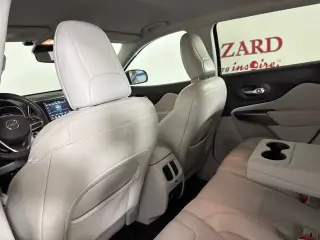 Jeep Cherokee 2021 4x4 Latitude Lux 4dr SUV