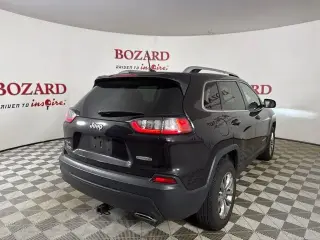 Jeep Cherokee 2021 4x4 Latitude Lux 4dr SUV