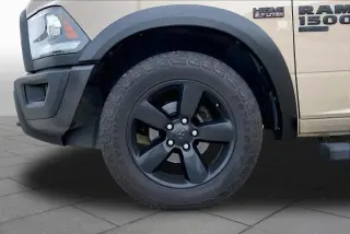 Ram 1500 Clásico 2019 4x2 SLT 4dr Quad Cab 6.3 ft. Pickup