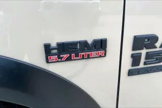 Ram 1500 Clásico 2019 4x2 SLT 4dr Quad Cab 6.3 ft. Pickup