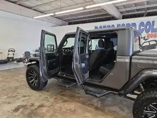 Jeep Gladiator 2022 4x4 Sport 4dr Cabina de Crew 5.0 ft. SB