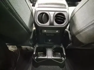Jeep Gladiator 2022 4x4 Sport 4dr Cabina de Crew 5.0 ft. SB