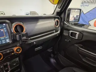 Jeep Gladiator 2022 4x4 Sport 4dr Cabina de Crew 5.0 ft. SB