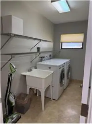Propiedad para alquilar con 3 dormitorios y 2 baños en Boca Raton