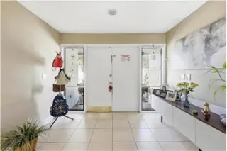 Propiedad en alquiler con 3 dormitorios y 2.5 baños en Boca Raton