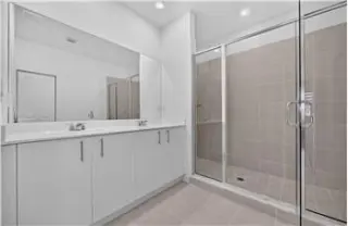 Propiedad en alquiler con 5 dormitorios y 2.5 baños en Homestead