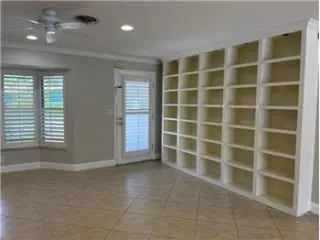 Propiedad de alquiler con 3 dormitorios y 2 baños en Boca Raton