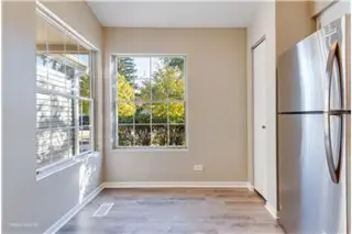 Inmueble en alquiler con 2 dormitorios y 2 baños en Naperville