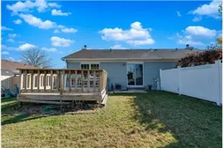 Inmueble en alquiler con 2 dormitorios y 2 baños en Naperville