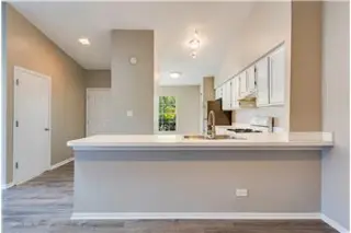 Inmueble en alquiler con 2 dormitorios y 2 baños en Naperville