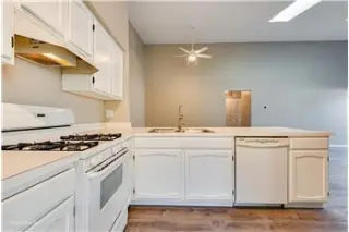 Inmueble en alquiler con 2 dormitorios y 2 baños en Naperville