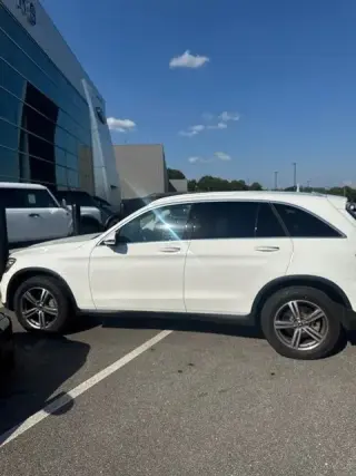 Mercedes-Benz GLC 2022 GLC 300 4dr SUV