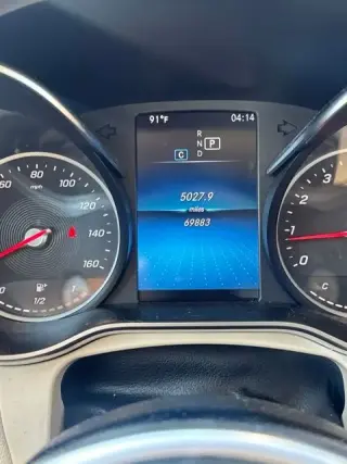 Mercedes-Benz GLC 2022 GLC 300 4dr SUV