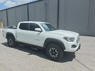 Toyota Tacoma 2023 4x4 TRD Pro Cabine Doble 4 puertas 5.0 ft SB 6M