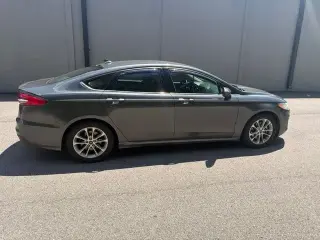 Ford Fusion 2019 SE 4dr Sedán