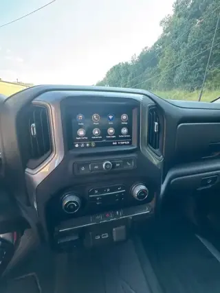 Chevrolet Silverado 2500HD 2023 4x4 Custom 4p Cabina Crew SB