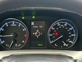 Toyota RAV4 2017 XLE 4p SUV
