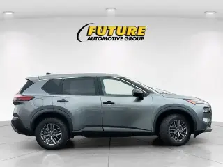 Nissan Rogue 2023 S 4dr Crossover