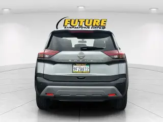 Nissan Rogue 2023 S 4dr Crossover