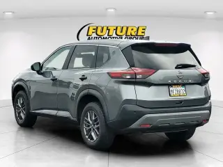 Nissan Rogue 2023 S 4dr Crossover