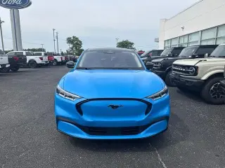 Ford Mustang Mach-E 2023 AWD Premium 4dr SUV