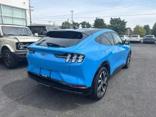 Ford Mustang Mach-E 2023 AWD Premium 4dr SUV