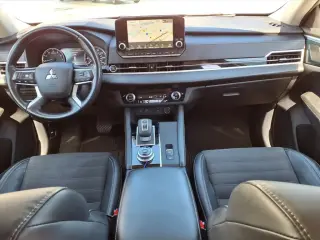 Mitsubishi Outlander 2022 SE 4p SUV
