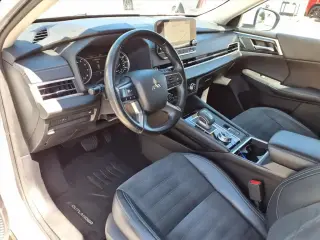 Mitsubishi Outlander 2022 SE 4p SUV