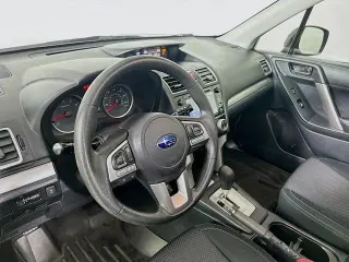 Subaru Forester 2017 AWD 2.5i Premium Sedán 4 puertas CVT