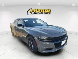 Dodge Charger 2023 SXT Sedán de 4 puertas