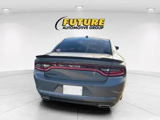 Dodge Charger 2023 SXT Sedán de 4 puertas