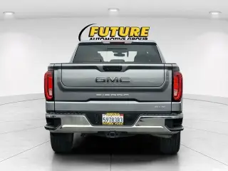 GMC Sierra 1500 2020 4x4 SLT 4p. Cabina de Tripulación 5.8 ft. SB