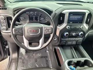 GMC Sierra 1500 2020 4x4 SLT 4p. Cabina de Tripulación 5.8 ft. SB